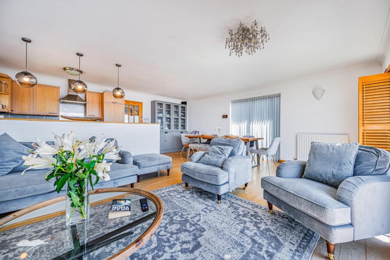 Pebble Paradise Beachfront Family Getaway Pevensey Exterior foto