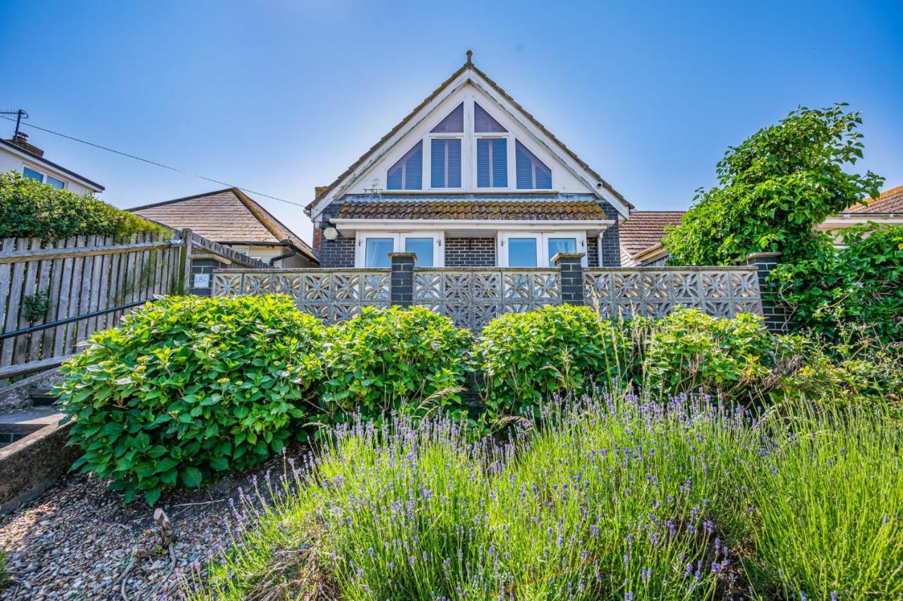 Pebble Paradise Beachfront Family Getaway Pevensey Exterior foto